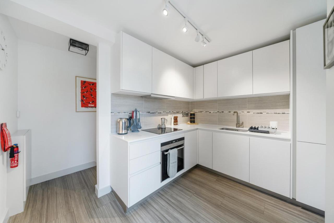 Ickburgh Road Guesthouse Лондон Экстерьер фото